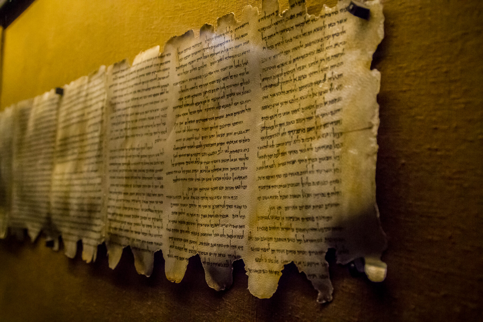 Dead sea scroll caves walk thru the bible